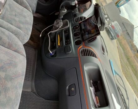 Белый Мерседес Другая, объемом двигателя 2.1 л и пробегом 526 тыс. км за 7500 $, фото 5 на Automoto.ua