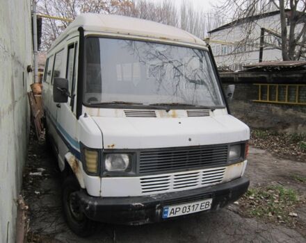 Белый Мерседес Другая, объемом двигателя 2.9 л и пробегом 0 тыс. км за 1999 $, фото 3 на Automoto.ua