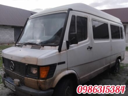 Белый Мерседес Другая, объемом двигателя 2.45 л и пробегом 351 тыс. км за 2200 $, фото 1 на Automoto.ua