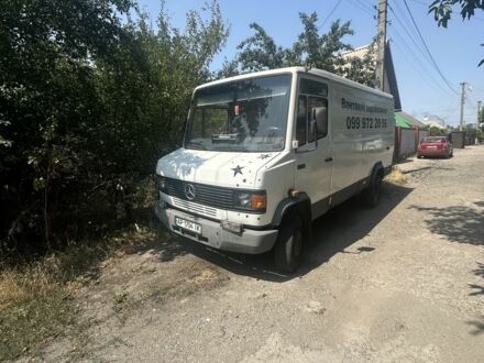 Білий Мерседес Інша, об'ємом двигуна 4 л та пробігом 350 тис. км за 6000 $, фото 1 на Automoto.ua