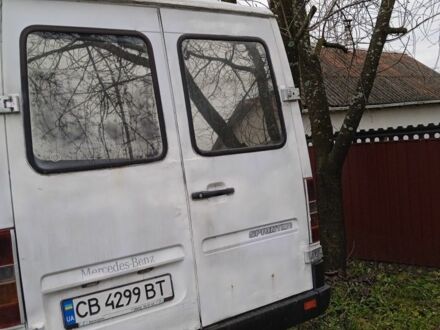 Белый Мерседес Другая, объемом двигателя 2.9 л и пробегом 500 тыс. км за 3000 $, фото 1 на Automoto.ua