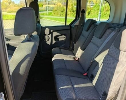 Черный Мерседес Другая, объемом двигателя 1.5 л и пробегом 235 тыс. км за 7600 $, фото 13 на Automoto.ua