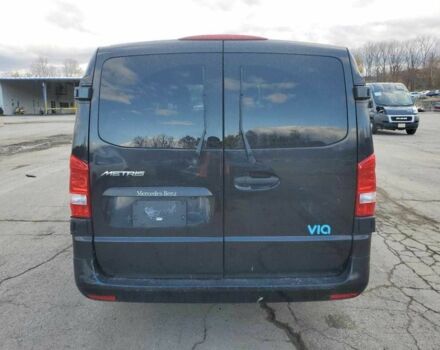 Черный Мерседес Другая, объемом двигателя 2 л и пробегом 220 тыс. км за 5500 $, фото 5 на Automoto.ua