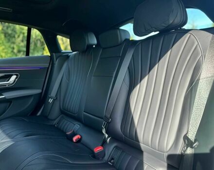 Черный Мерседес Другая, объемом двигателя 0 л и пробегом 27 тыс. км за 44000 $, фото 13 на Automoto.ua