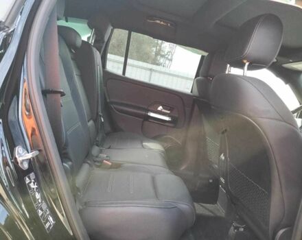 Чорний Мерседес Інша, об'ємом двигуна 2 л та пробігом 20 тис. км за 10000 $, фото 10 на Automoto.ua