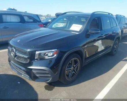 Черный Мерседес Другая, объемом двигателя 2 л и пробегом 28 тыс. км за 8000 $, фото 1 на Automoto.ua