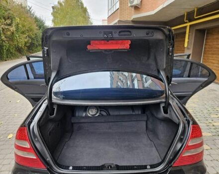 Черный Мерседес Другая, объемом двигателя 1.8 л и пробегом 324 тыс. км за 6200 $, фото 13 на Automoto.ua