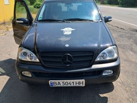 Мерседес Другая 2003 в Александрие на Automoto.ua Черный Мерседес Другая, объемом двигателя 2.7 л и пробегом 300 тыс. км за 5000 $, фото 1 на Automoto.ua