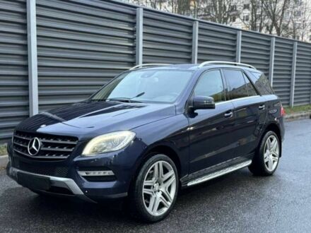 Чорний Мерседес Інша, об'ємом двигуна 0 л та пробігом 253 тис. км за 28599 $, фото 1 на Automoto.ua