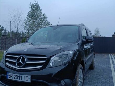 Мерседес Інша 2014 у Сарнах на Automoto.ua Чорний Мерседес Інша, об'ємом двигуна 1.5 л та пробігом 216 тис. км за 10800 $, фото 1 на Automoto.ua