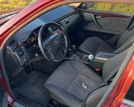 Червоний Мерседес Інша, об'ємом двигуна 2.7 л та пробігом 430 тис. км за 4350 $, фото 4 на Automoto.ua