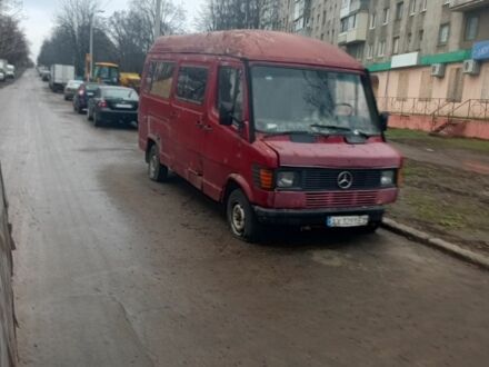 Червоний Мерседес Інша, об'ємом двигуна 0 л та пробігом 300 тис. км за 700 $, фото 1 на Automoto.ua