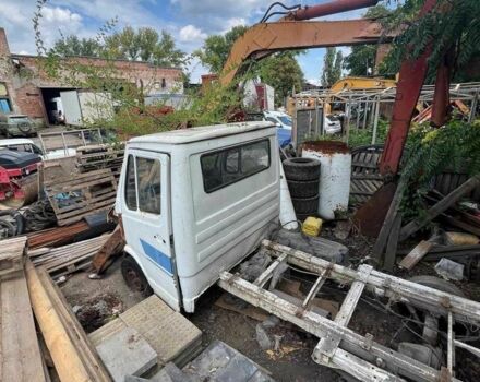 Мерседес Другая, объемом двигателя 0 л и пробегом 0 тыс. км за 300 $, фото 9 на Automoto.ua