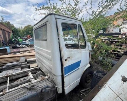 Мерседес Другая, объемом двигателя 0 л и пробегом 0 тыс. км за 300 $, фото 4 на Automoto.ua