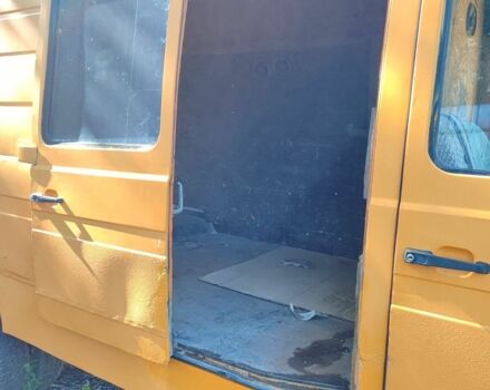 Мерседес Другая, объемом двигателя 0 л и пробегом 0 тыс. км за 4000 $, фото 11 на Automoto.ua