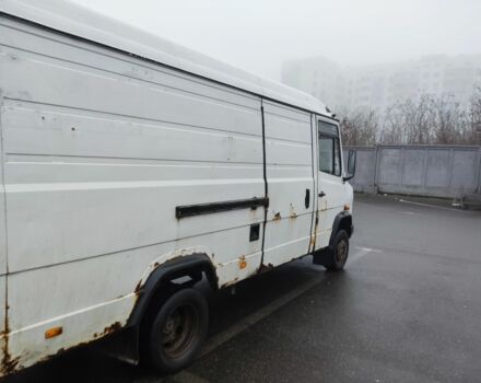 Мерседес Інша, об'ємом двигуна 0 л та пробігом 0 тис. км за 4000 $, фото 4 на Automoto.ua