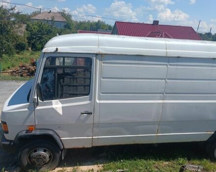 Мерседес Інша, об'ємом двигуна 0 л та пробігом 0 тис. км за 4850 $, фото 1 на Automoto.ua