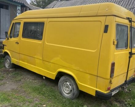 Мерседес Другая, объемом двигателя 0 л и пробегом 0 тыс. км за 1950 $, фото 1 на Automoto.ua