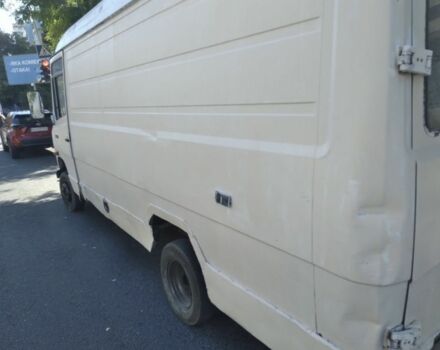 Мерседес Другая, объемом двигателя 0 л и пробегом 0 тыс. км за 1450 $, фото 3 на Automoto.ua