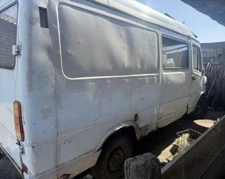 Мерседес Другая, объемом двигателя 0 л и пробегом 0 тыс. км за 1650 $, фото 3 на Automoto.ua