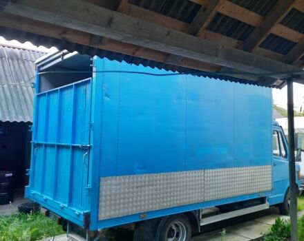 Мерседес Другая, объемом двигателя 0 л и пробегом 0 тыс. км за 5900 $, фото 5 на Automoto.ua