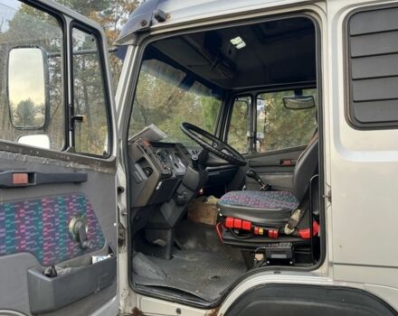 Мерседес Другая, объемом двигателя 0 л и пробегом 0 тыс. км за 16000 $, фото 4 на Automoto.ua