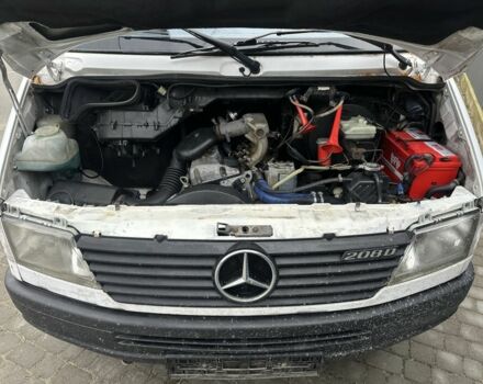 Мерседес Другая, объемом двигателя 0 л и пробегом 0 тыс. км за 2950 $, фото 4 на Automoto.ua