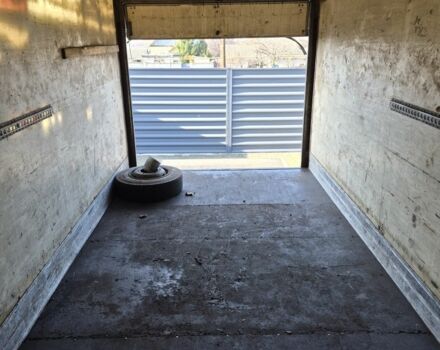 Мерседес Інша, об'ємом двигуна 0 л та пробігом 0 тис. км за 9000 $, фото 9 на Automoto.ua