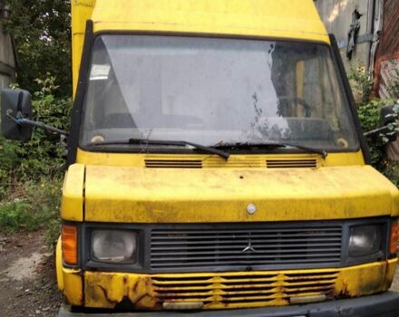 Мерседес Другая, объемом двигателя 0 л и пробегом 0 тыс. км за 1200 $, фото 6 на Automoto.ua