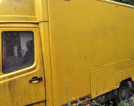 Мерседес Другая, объемом двигателя 0 л и пробегом 0 тыс. км за 1200 $, фото 3 на Automoto.ua