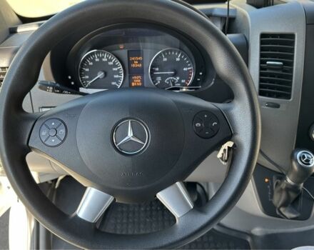 Мерседес Інша, об'ємом двигуна 0 л та пробігом 0 тис. км за 32500 $, фото 19 на Automoto.ua