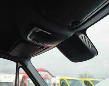 Мерседес Інша, об'ємом двигуна 0 л та пробігом 0 тис. км за 29900 $, фото 19 на Automoto.ua