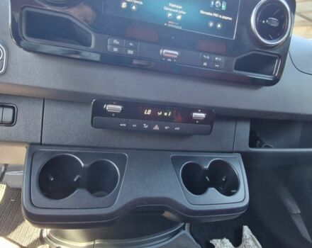 Мерседес Інша, об'ємом двигуна 0 л та пробігом 0 тис. км за 30400 $, фото 3 на Automoto.ua