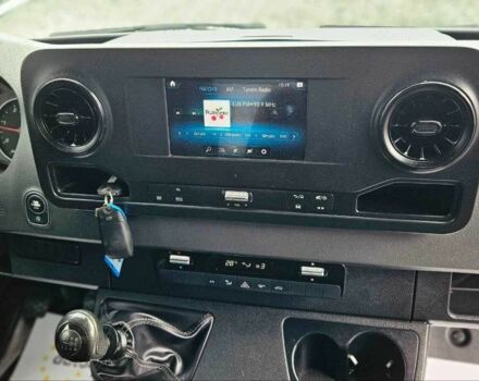 Мерседес Інша, об'ємом двигуна 0 л та пробігом 0 тис. км за 29900 $, фото 21 на Automoto.ua