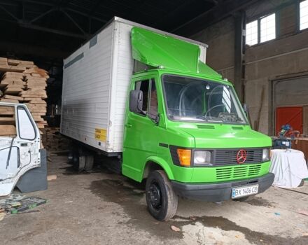 Мерседес Інша, об'ємом двигуна 2.3 л та пробігом 0 тис. км за 4300 $, фото 3 на Automoto.ua