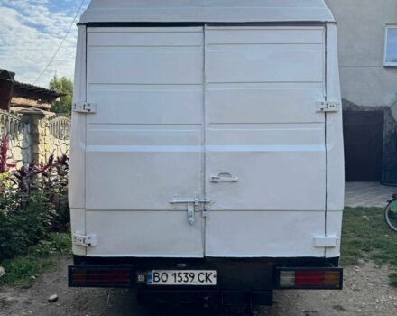 Мерседес Другая, объемом двигателя 2.3 л и пробегом 0 тыс. км за 4300 $, фото 4 на Automoto.ua