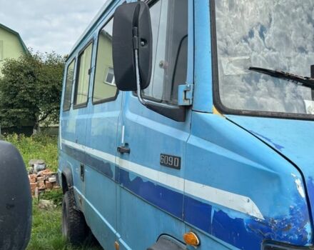 Мерседес Другая, объемом двигателя 2.3 л и пробегом 0 тыс. км за 4199 $, фото 3 на Automoto.ua