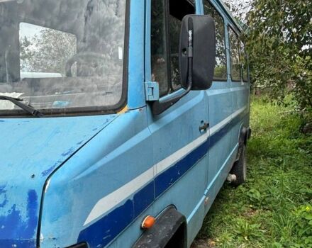 Мерседес Другая, объемом двигателя 2.3 л и пробегом 0 тыс. км за 4199 $, фото 4 на Automoto.ua