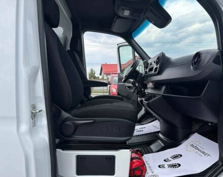 Мерседес Інша, об'ємом двигуна 2.3 л та пробігом 0 тис. км за 28900 $, фото 19 на Automoto.ua