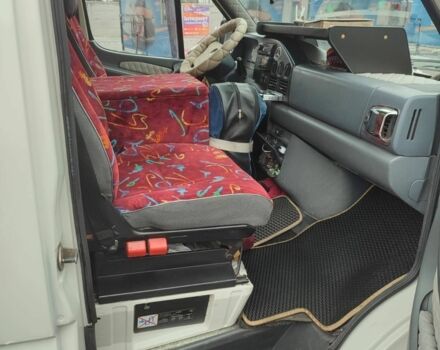 Мерседес Другая, объемом двигателя 0 л и пробегом 0 тыс. км за 13500 $, фото 14 на Automoto.ua