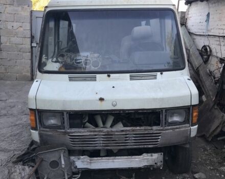 Мерседес Інша, об'ємом двигуна 0 л та пробігом 0 тис. км за 1200 $, фото 1 на Automoto.ua