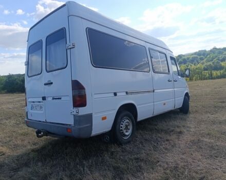 Мерседес Інша, об'ємом двигуна 0 л та пробігом 0 тис. км за 4299 $, фото 7 на Automoto.ua
