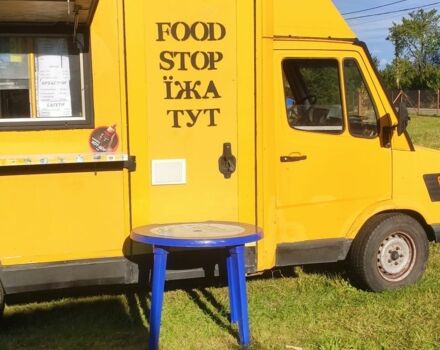 Мерседес Другая, объемом двигателя 0 л и пробегом 0 тыс. км за 2000 $, фото 1 на Automoto.ua