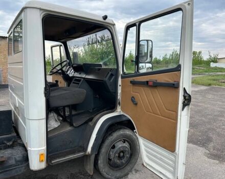 Мерседес Другая, объемом двигателя 0 л и пробегом 0 тыс. км за 12500 $, фото 17 на Automoto.ua