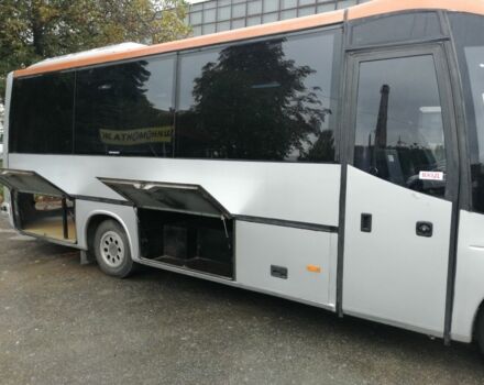 Мерседес Інша, об'ємом двигуна 0 л та пробігом 0 тис. км за 24000 $, фото 6 на Automoto.ua