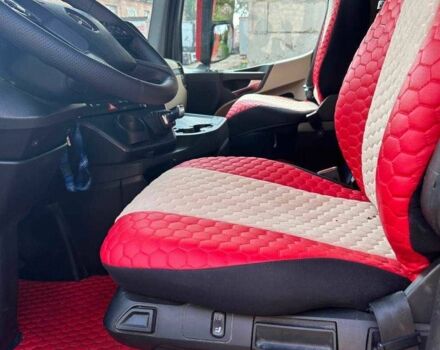 Мерседес Інша, об'ємом двигуна 0 л та пробігом 0 тис. км за 23999 $, фото 11 на Automoto.ua
