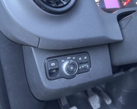 Мерседес Інша, об'ємом двигуна 0 л та пробігом 0 тис. км за 30233 $, фото 5 на Automoto.ua