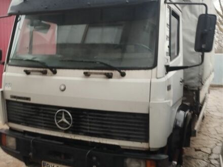 Мерседес Другая, объемом двигателя 0 л и пробегом 0 тыс. км за 10000 $, фото 1 на Automoto.ua