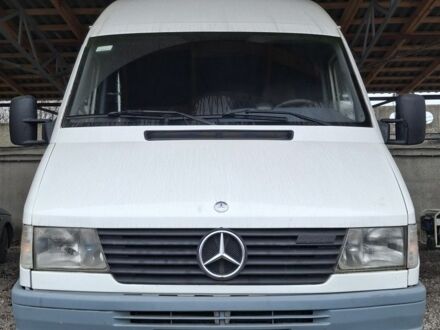 Мерседес Другая, объемом двигателя 0 л и пробегом 0 тыс. км за 9000 $, фото 1 на Automoto.ua