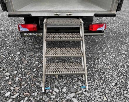 Мерседес Інша, об'ємом двигуна 4.25 л та пробігом 0 тис. км за 26900 $, фото 17 на Automoto.ua